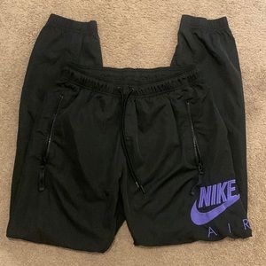 Black Nike TrackPants ( Medium )